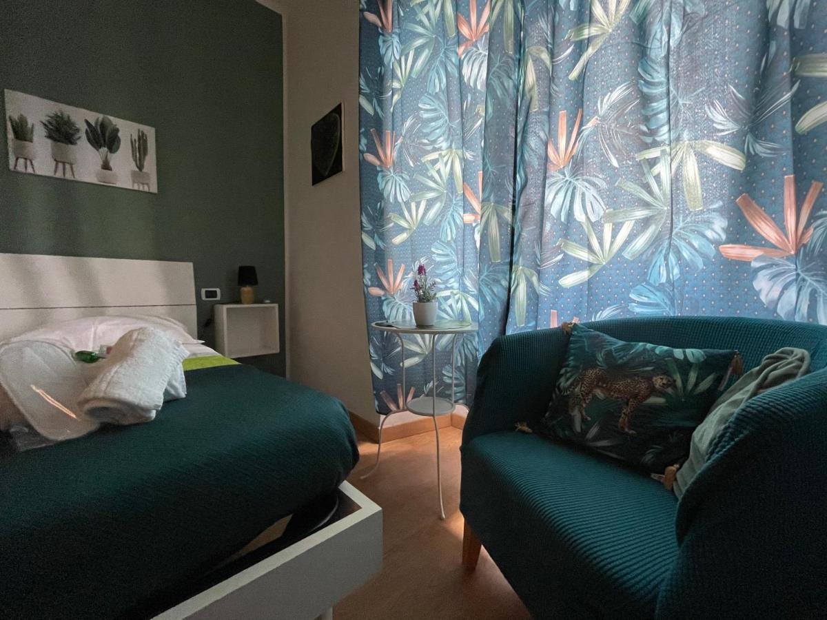 Alojamento de Acomodação e Pequeno-almoço Ad Trastevere - By Ad 2*